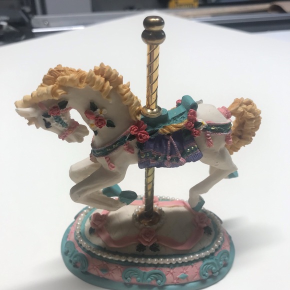 Cracker Barrel Old country store carousel collection. - Picture 1 of 3